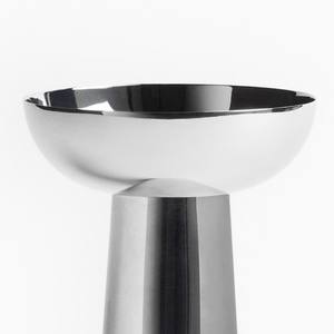 Support de bougie conique de luxe en chrome argenté, bougeoir moderne en métal poli, style nordique minimaliste pour la décoration de table de mariage au Golfe - Product Image 4