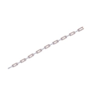 Bracelet cubain élégant en argent sterling 925 serti de diamants Moissanite VVS pour femmes, style luxueux à prix abordable - Product Image 4