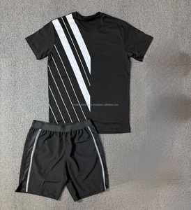 Ensemble de shorts unisexe de haute qualité personnalisable avec logo sur le design et impression par sublimation, broderie, ensemble d'été - Product Image 3