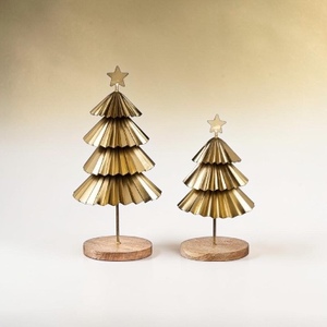 Adornos Navideños de Hierro con Forma de Unicornio, Acabado Dorado, Estilo Moderno, Tamaño Personalizado, Decoración Artesanal Duradera para las Fiestas - Product Image 1