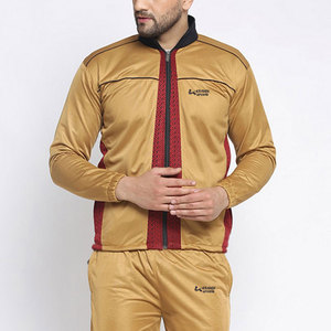 Conjuntos Deportivos Transpirables para Hombre, Secado Rápido, Ligeros, para Correr, con Empaque Personalizado, en Grandes Cantidades - Product Image 6