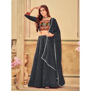 NUEVA COLECCIÓN MODERNA NAVRATRI DE LEHENGA, TELAS COMPLETAMENTE CONFECCIONADAS, GEORGETTE ESTAMPADO, TRABAJO ARTESANAL, PARA BODA, 42 PULGADAS DE LARGO, 44 PULGADAS DE ANCHO - Product Image 1