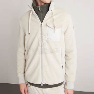 Ropa de invierno de calidad de exportación para hombre, chaqueta de forro polar suave y cálida, adecuada para viajes, trabajo y actividades diarias. - Product Image 4