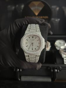 Reloj de Lujo con Incrustaciones de Diamantes Moissanite Estilo Hip Hop, Reloj Mecánico de Pulsera para Hombre con Fecha - Product Image 3