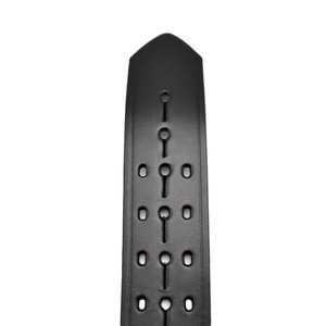 Ceinture en cuir noir avec boucle carrée et plusieurs trous pour un ajustement réglable, idéale pour les uniformes et les tenues de travail. - Product Image 6
