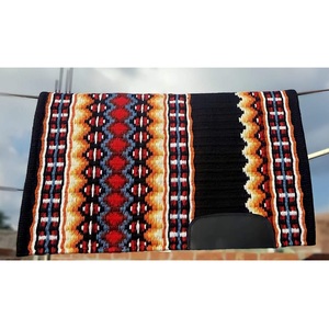 Manta de Silla de Montar para Caballo Tejida a Mano con Diseño Geométrico Azteca en Mezcla de Lana, Negra, Amarilla y Naranja, Duradera y Cómoda LLT - Product Image 1