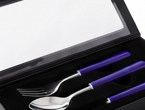 Ensemble de couverts en acier inoxydable avec manches en plastique violet, cuillère, couteau, fourchette, design moderne, passe au lave-vaisselle, couverts de camping - Product Image 6