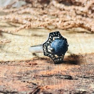 Anillo de latón con lapislázuli, diseño geométrico, estilo bohemio tribal, para mujer, plata oxidada, joyería llamativa, venta al por mayor - Product Image 2