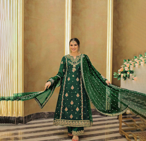 Best Selling Women's Ethnic Wear Embroidered Work Top Dupatta Set Party Wear Pakistani Reversible High Quality Ready Wear - Product Image 1