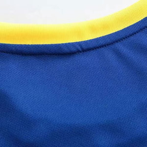 ชุดฟุตบอลสั่งทำพิเศษแบบ OEM ขายส่งปี 2024 ชุดกีฬาคุณภาพสูงพร้อมสีและขนาดที่กำหนดเองได้ - Product Image 3