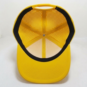 Gorra de Béisbol Personalizada OEM de 5 Paneles, con Perforaciones Láser, Visera Curva, Ajustable, Unisex, para Deportes al Aire Libre - Product Image 4