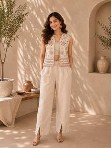 Ensemble en coton Dhabu de qualité supérieure, collection spéciale pour femmes, idéal pour les festivals - Product Image 1