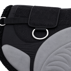 Sillín de Caballo de Cuero Premium de la Mejor Calidad, Impermeable, con Estriberas, Estilo Western, sin Árbol, Duradero, Personalizable, con Árbol de Plástico - Product Image 4