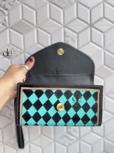 Nouvelle Arrivée 2026 – Étui de Téléphone en Cuir Façonné à la Main, Pochette Élégante en Cuir Véritable à Motif Carreaux Bleus, Portefeuilles Multi-usages pour Femmes - Product Image 4