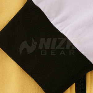 เสื้อแจ็คเก็ตแทร็คสีเหลืองขาวสำหรับผู้ชาย NIZA GEAR แบบซิปเต็มตัว คอตั้ง สไตล์สปอร์ตแคชชวล ระบายอากาศได้ดี เป็นมิตรกับสิ่งแวดล้อม ผลิตจากโพลีเอสเตอร์ รุ่น Racer - Product Image 4