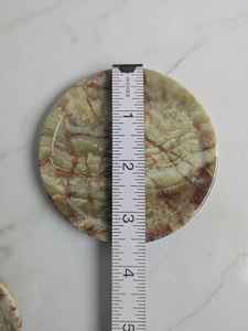 Juego de seis posavasos redondos de ónix verde hecho a mano, decoración de mesa de piedra natural - Product Image 6