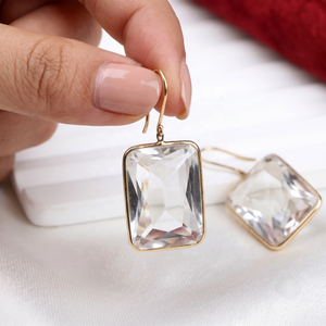 Boucles d'oreilles pendantes artisanales pour femmes, serties de topaze blanche naturelle, en or jaune massif 18 carats, certifiées IGI, bijoux classiques - Product Image 6