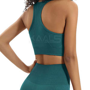 Conjunto deportivo ligero y suave con leggings de cintura alta y sujetador deportivo para ejercicio, entrenamiento y práctica deportiva. - Product Image 6