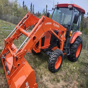 Tracteur à roues Kubota L6060 d'occasion, qualité supérieure, 4x4, conception robuste, puissance nominale de 185 CV, moteur pour agriculteurs professionnels - Product Image 1
