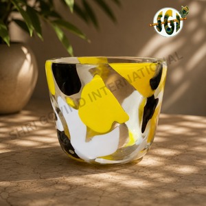 Pot de fleurs en verre fait main pour la décoration de la maison et du jardin - Product Image 5