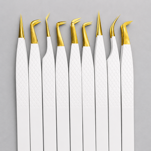 Ensemble de pinces à épiler professionnelles en acier inoxydable à pointe inclinée pour les sourcils, écologiques et durables, design moderne - Product Image 1
