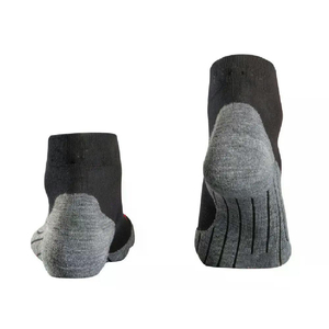 OEM Customized Crew <b>Socks</b> Breathable Athletic Quick Dry <b>Socks</b> for <b>Men</b> and Women with Personalized Design and High Quality Logo - Product Image 5