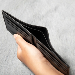 Portefeuilles en cuir pour hommes de qualité supérieure, anti-RFID, fins, pliables, fournisseur en gros, OEM, logo personnalisé, portefeuilles pour hommes faits à la main, mode, en vente - Product Image 3