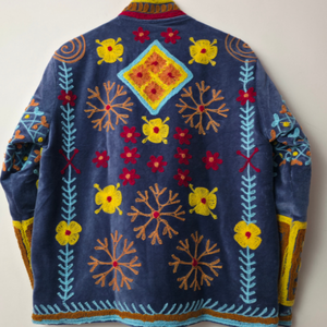 Morvi Fab 2026 # 54 Nuevas Chaquetas de Terciopelo Suzani para Mujer |   Chaqueta Azul Marino con Bordado Floral |   Venta al por mayor - Product Image 1