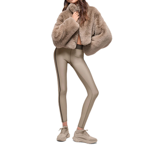 Veste Courte en Fausse Fourrure de Luxe pour Femme, Manteau d'Hiver Doux avec Fermeture Éclair Discrète, Vêtement d'Extérieur Tendance, Option Personnalisée OEM Marque Privée - Product Image 4