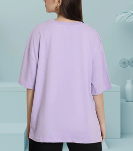 Camiseta de Mujer con Hombros Caídos, Estampado Gráfico con Logotipo Personalizado, Calidad Premium, 100% Algodón, 240 GSM, Opción Multicolor - Product Image 6