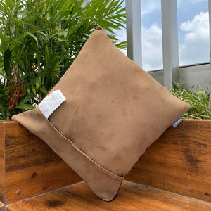 ปลอกหมอนอิงหนังวัวทรงสี่เหลี่ยมขนาด45X45ซม. ปลอกหมอนหนังแท้นุ่มสบายเหมาะสำหรับตกแต่งบ้าน - Product Image 6