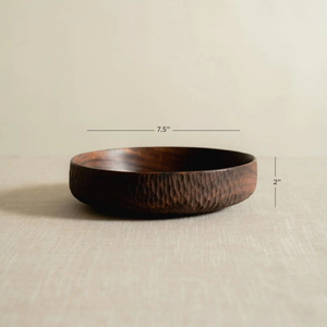 Bols en bois texturés fabriqués à la main pour la vaisselle à manger rustique en bois naturel sculpté Design accessoires de cuisine élégants - Product Image 1