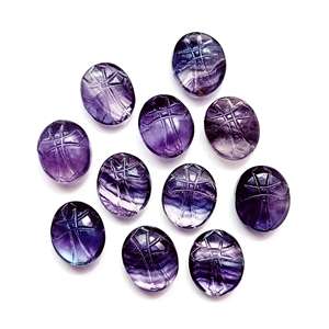 Perles de pierre précieuse lisse en forme de croix sacrée sculptée à la main pour la fabrication de bijoux Charmes en fluorite Prix de gros en vrac - Product Image 2