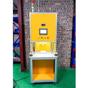 AMT VINA se especializa en prensas verticales servoaccionadas según los requisitos de aplicación para etapas que necesitan alta presión. - Product Image 2