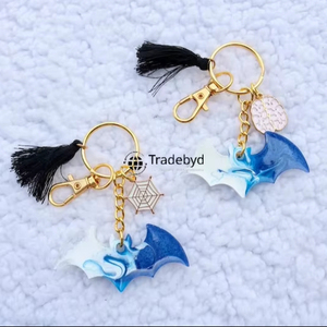 พวงกุญแจแฟชั่นทำด้วยมือทำจากเรซิ่นหรูหราพร้อมการพิมพ์ออฟเซ็ตน้ำหนักเบาและกันน้ำ - Product Image 2