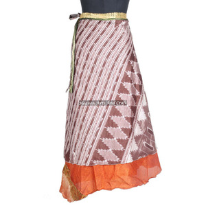 Nouvelle jupe longue en soie artificielle multicouche style Rajasthani, jupe longue réversible à double couche en soie, sari indien en soie magique - Product Image 3