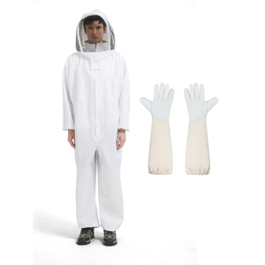 Combinaison polyvalente pour apiculteurs : récolte du miel, gestion des ruches, inspections et entretien de l'équipement apicole - Product Image 2