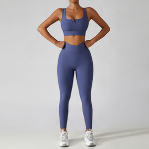Vêtements de yoga pour femmes très vendus, ensembles de yoga respirants, combinaisons sexy pour femmes - Product Image 1