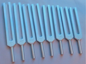 Ensemble de 7 diapasons sensoriels en alliage d'aluminium pour la stimulation auditive - Nouveauté - Product Image 4