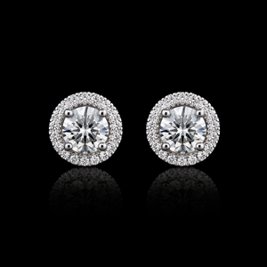 Elegantes Pendientes de Diamante Natural de 1.10 CT con Halo en Oro Blanco de 14K, Corte Brillante Redondo, Lujo para el Día a Día - Product Image 1