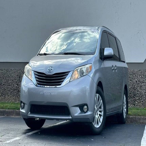 Herramientas Manuales Híbridas de Alta Resistencia para Sienna 2012, Usadas, en Venta - Product Image 1