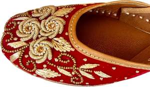 Dernières créations de chaussures ethniques Khussa pour filles, fabriquées à la main, semelle en cuir, design personnalisé, chaussures Khussa, Jutti pour mariage indien - Product Image 6