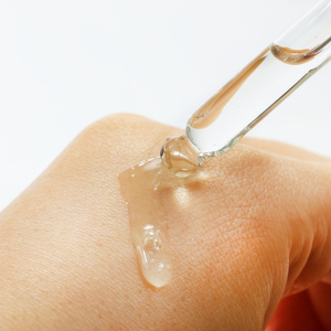 Soin du cuir chevelu sensible, sérum exfoliant, formule douce pour un cuir chevelu propre, frais et confortable - Product Image 4
