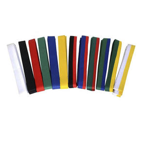 Cinq ceintures de karaté personnalisées approuvées par la WKF, légères, durables, extensibles, de couleur personnalisée, pour la compétition internationale de kumite, taille standard - Product Image 5