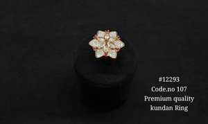 Anillo de Cóctel Floral 12293, Anillo Kundan Chapado en Oro para Mujer, con Piedra Marquise, Joyería Elegante, Regalo de Boda, Estilo Glamuroso - Product Image 2