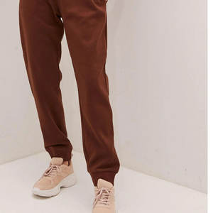 Pantalon de survêtement ample pour femme, style décontracté urbain avec poches latérales, coupe ample, confortable, en coton oversize - Product Image 5