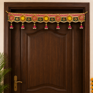 Décoration de porte en fleurs en plastique écologique, faite à la main, moderne, couleurs personnalisables, réutilisable pour une utilisation en extérieur - Product Image 3