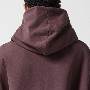 Hoodie de haute qualité style streetwear effet délavé, avec capuche confortable, poignets côtelés et construction durable pour toutes les saisons - Product Image 4