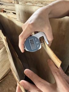 Láminas de Chapa de Eucalipto Naturales, Ecológicas y Duraderas, Corte Rotatorio (1270 mm de Longitud) para Producción de Muebles - Product Image 4