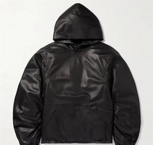 Sudaderas con capucha de cuero para hombre, chaquetas casuales cálidas diseñadas para el invierno con superficie de cuero suave y ajuste cómodo y relajado. - Product Image 1